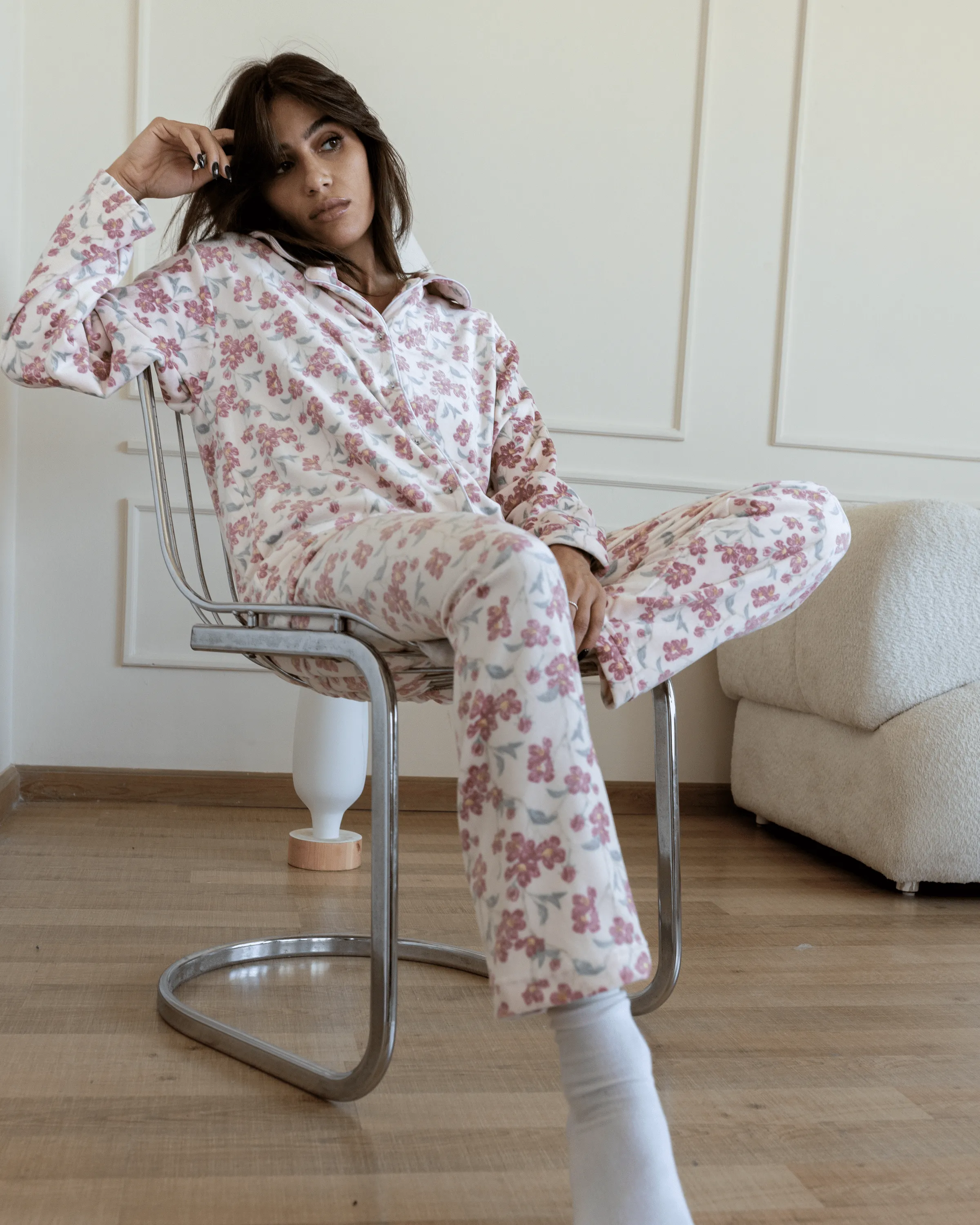 بيجاما قطيفة زرار floral