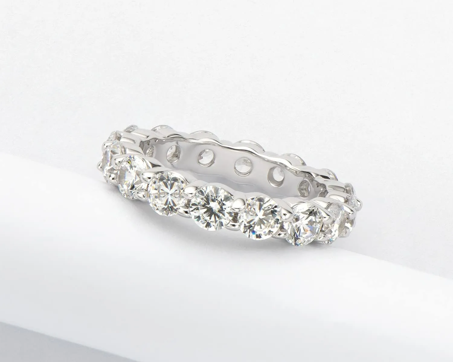 AINUOSHI Eternity Ring, 925 Sterling Silver Ring for Women, Emerald/Oval/Radiant/Round/Cushion Cut Cubic Zirconia CZ Fine Ring, Eternity Engagement Wedding Band Ring, Jewelry Box Packed