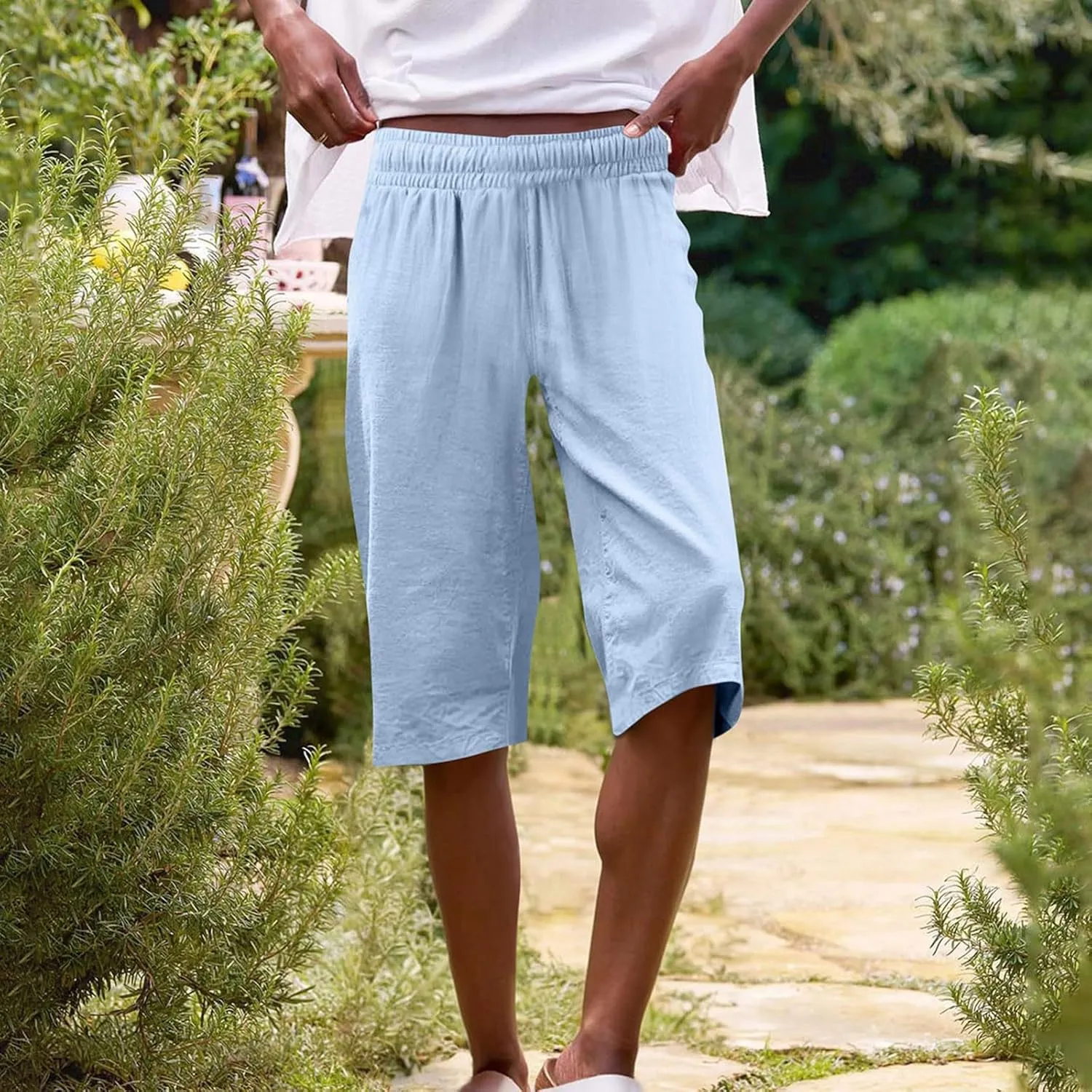 Bermuda Shorts for Women Knee Length Cotton Linen Short Pants Elastic Waist Summer Beach Vacation Shorts with Pocket