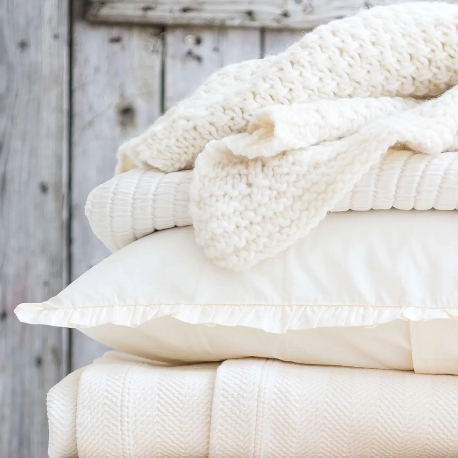 Boyfriend Ivory Matelasse Coverlet, King Size, Ivory Solid Pattern