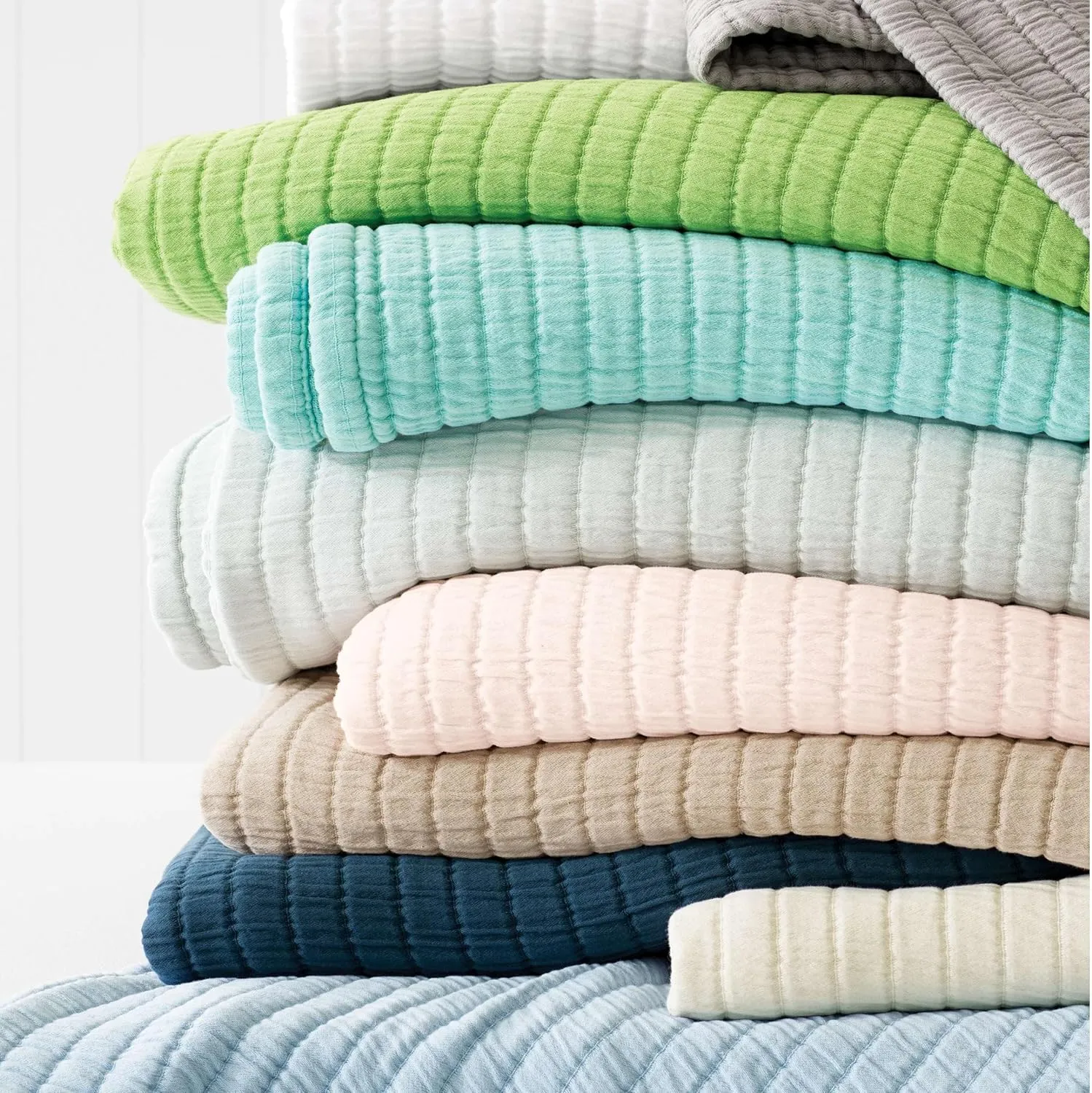 Boyfriend Ivory Matelasse Coverlet, King Size, Ivory Solid Pattern