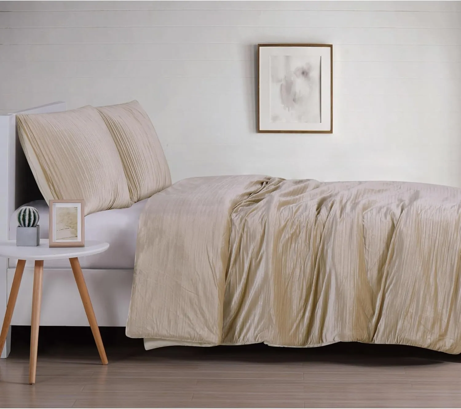 Christian Siriano NY Crinkle Velvet Comforter Set, Full/Queen, Champagne, 3-Piece