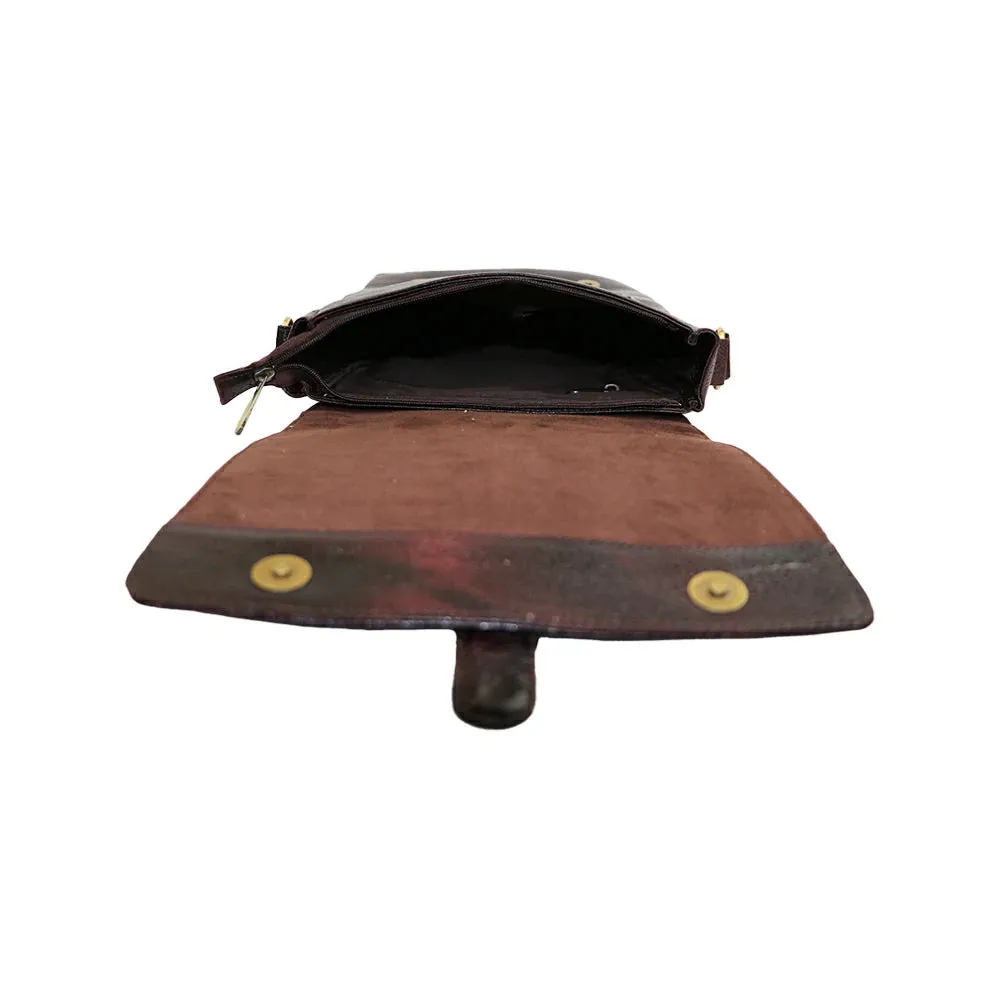 Classic PU Leather Messenger Bag – Vintage Sling Bag for Everyday Use