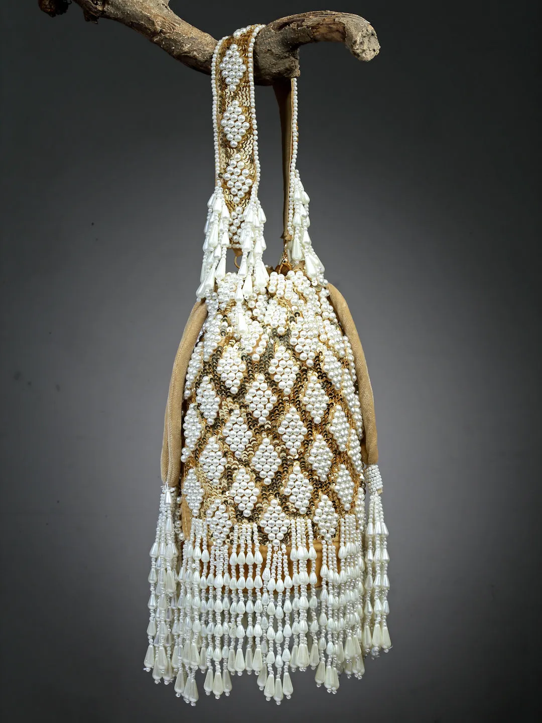 Dangle Diamond Embellished Velvet Potli