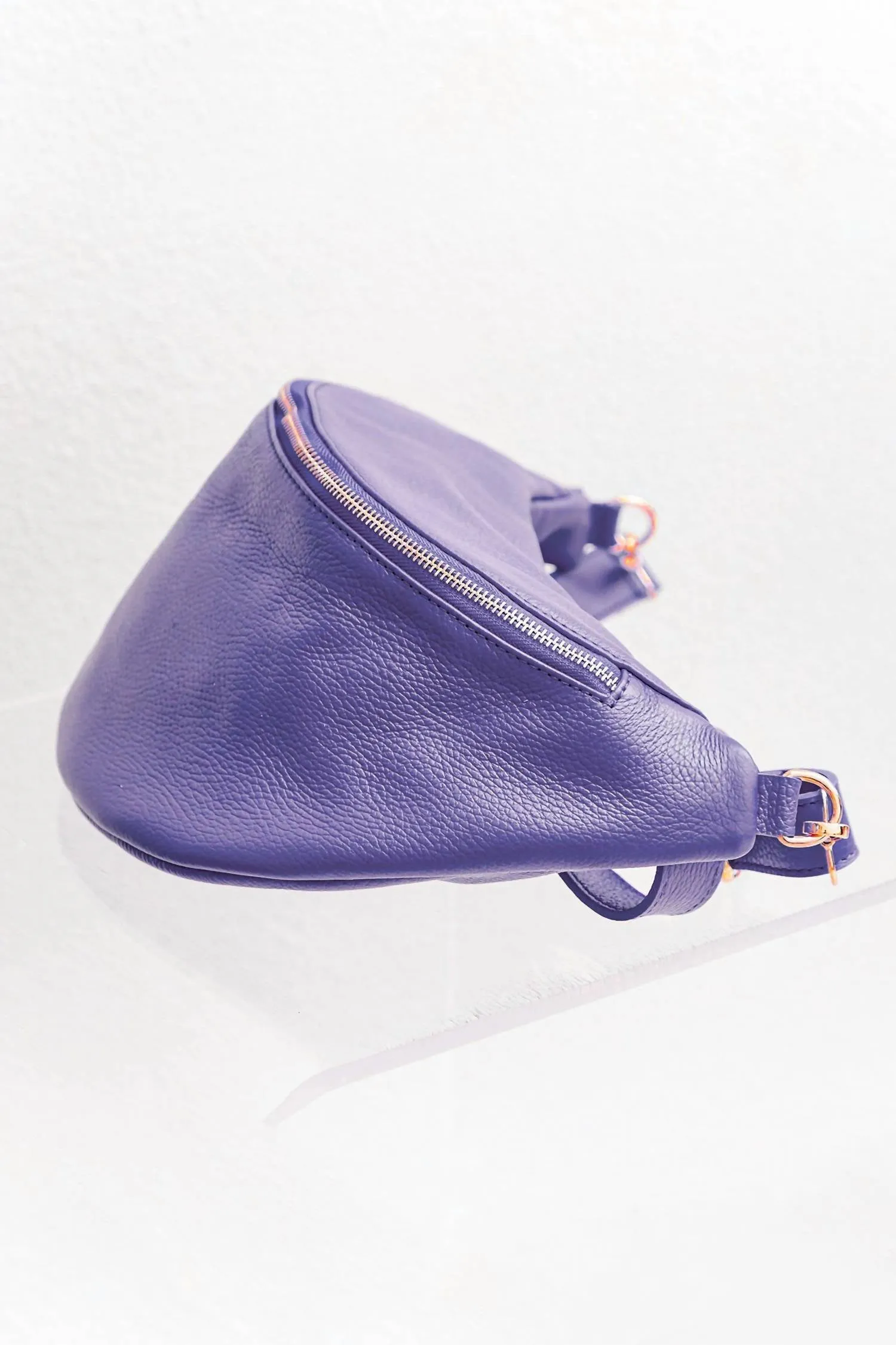 Debbie Katz - Women Leather Fanny Handbag