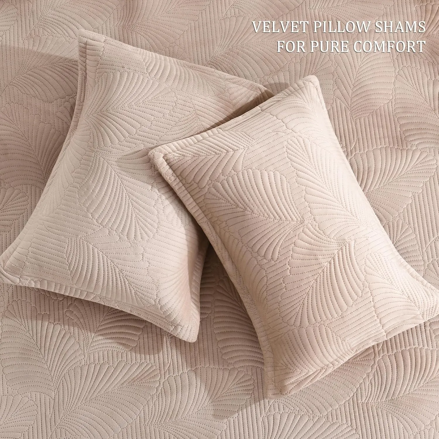 DEVIONIX Velvet Quilt King Size, 3-Piece Lightweight Soft Summer Quilt Bedding Set, Breathable Light Taupe Bedspread with Pillow Shams, Luxury Ultrasonic Leaf Pattern Coverlet for All Season