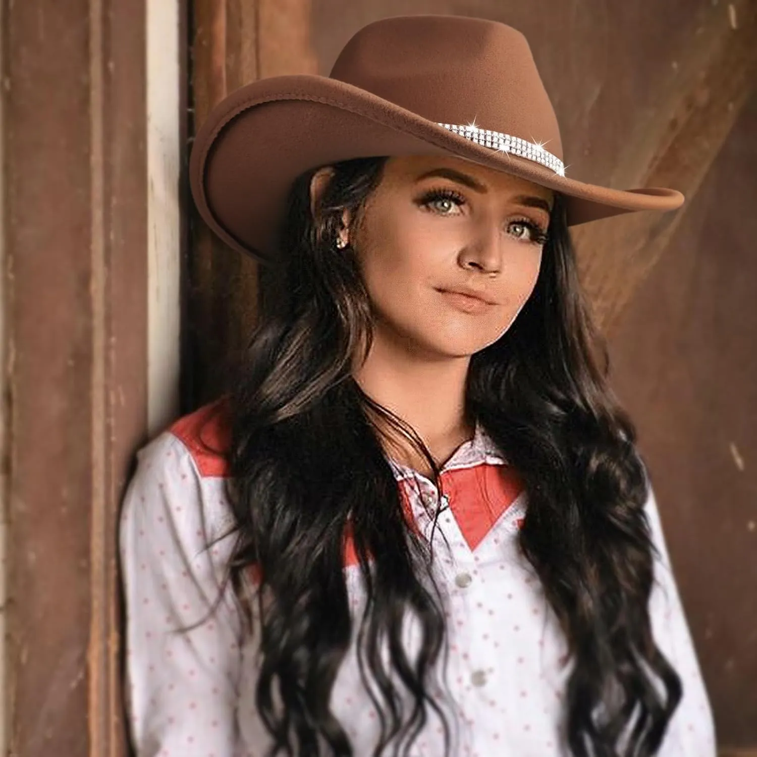 DRESHOW Glitter Cowboy Hat Classic Western Rhinestone Cowgirl Hat Outdoor Wide Brim Retro Felt Fedora Hats Rolled up Caps
