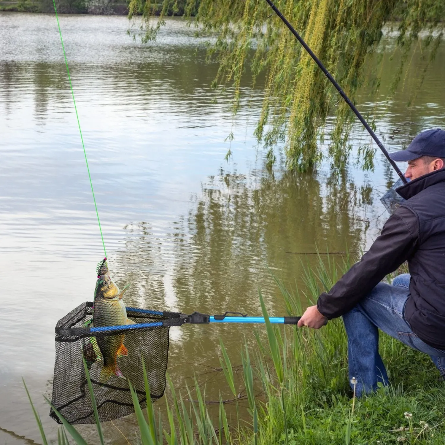Foldable Fishing Net – Durable & Portable