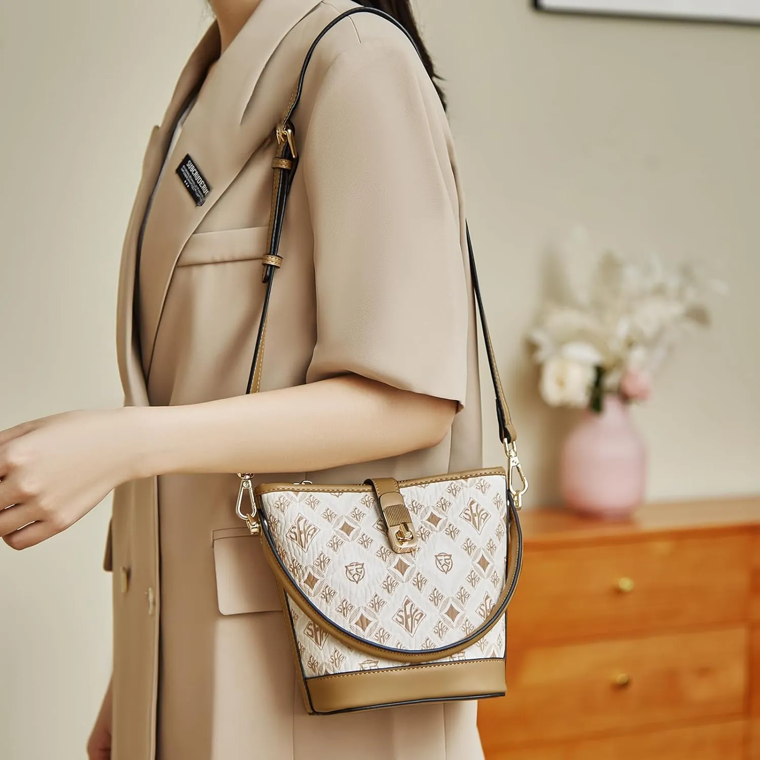 FOXLOVER Small Bucket Bag For Women Fashion Simplicity Crossbody Handbag Designer Shoulder Purse