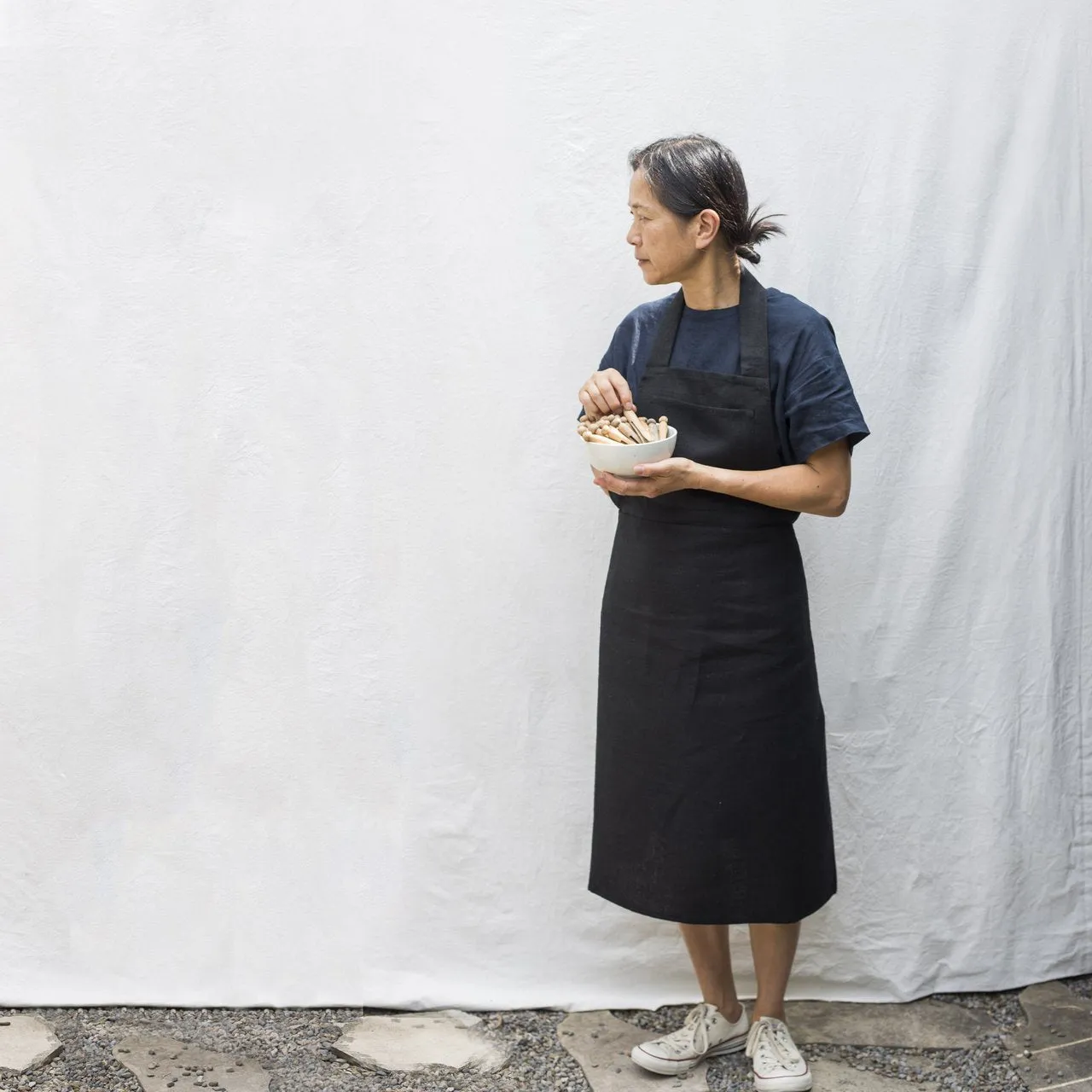 Full Linen Apron Black