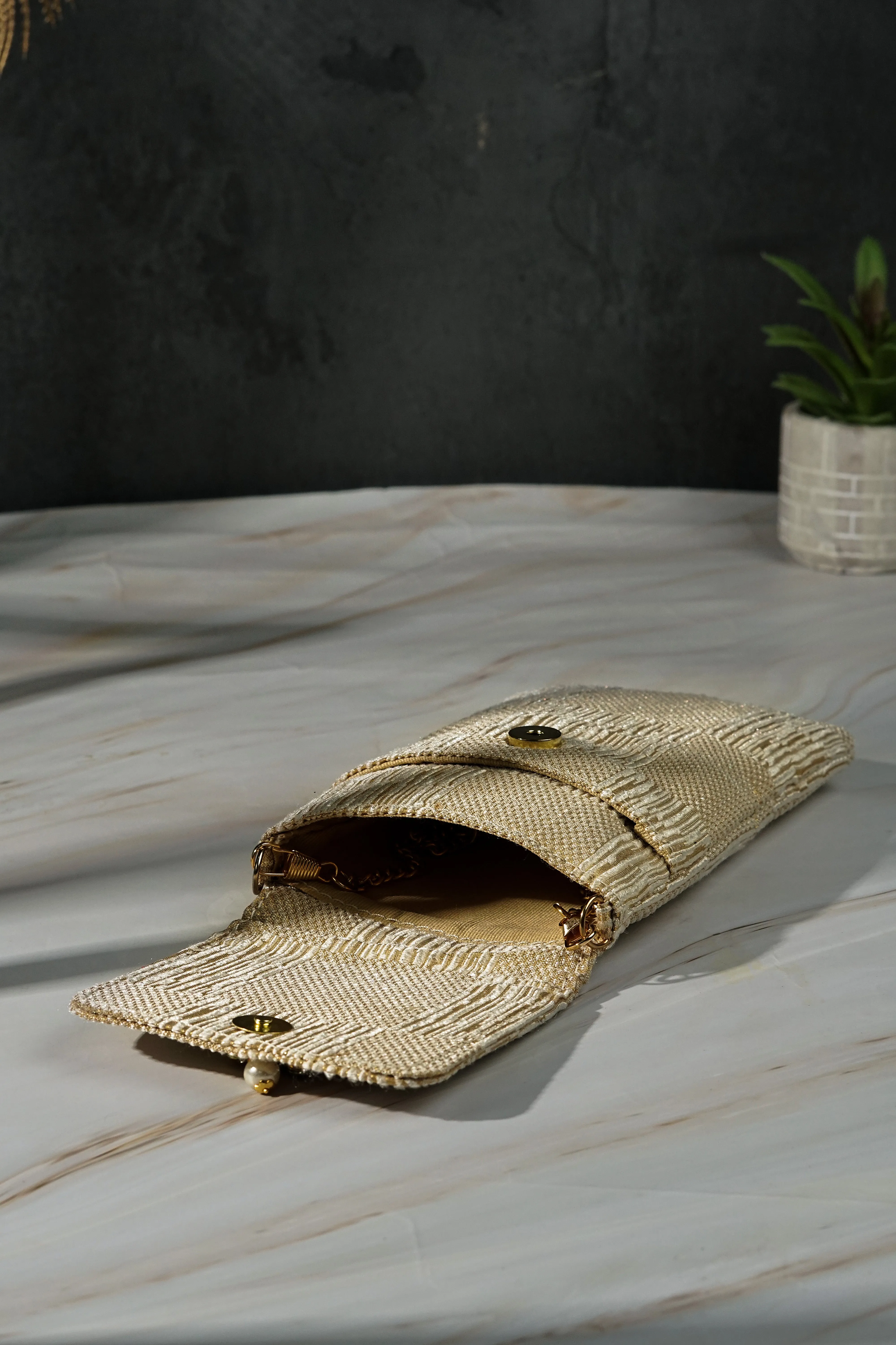 Gold Mobile Sling