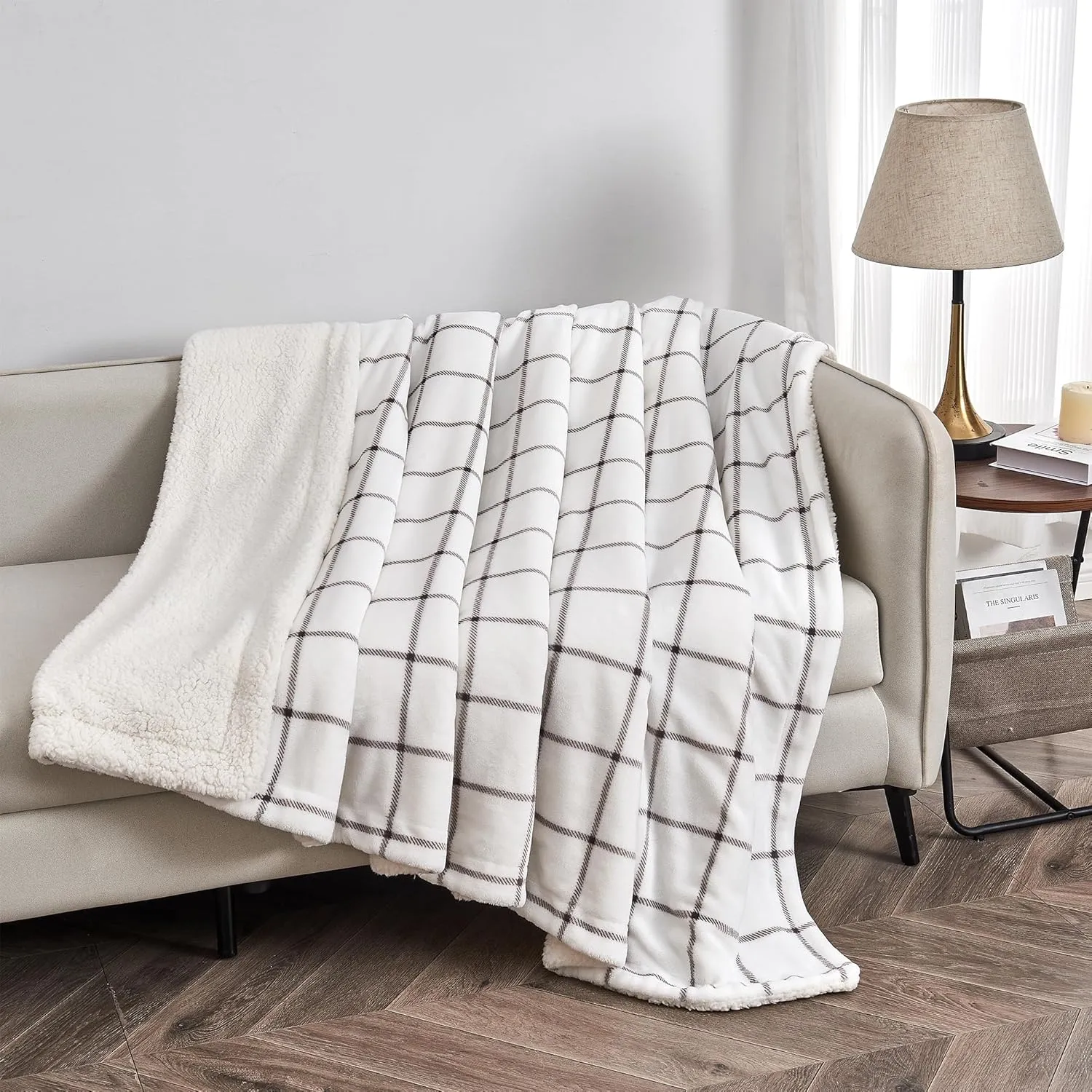 Great Bay Home Sherpa Fleece and Velvet Plush Throw Blanket Grey Windowpane, Thick Blanket for Chair, Sofa, or Bed. Warm, Reversible, Soft Fleece Throw Blanket. Kinsley Collection, Grey Windowpane