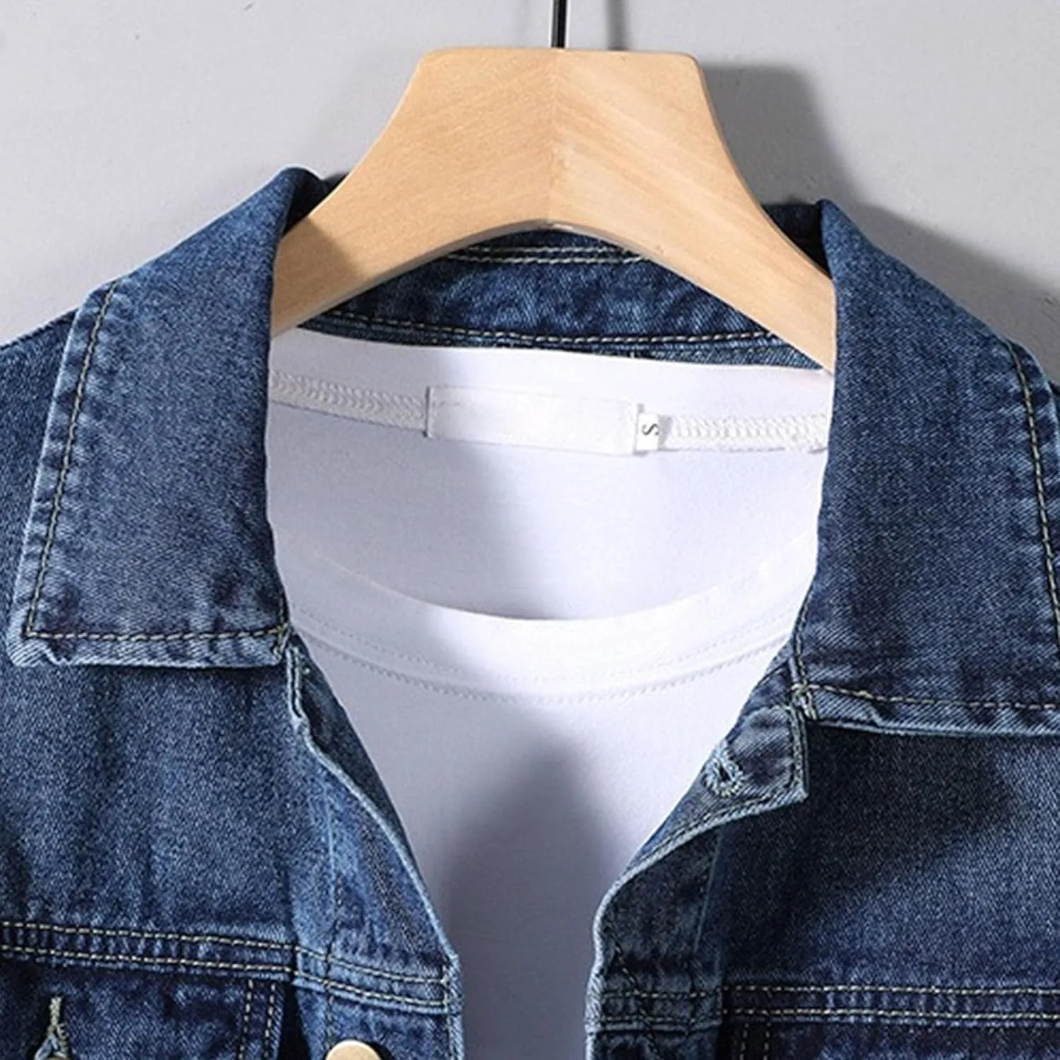 JEKE-DG Men's Button Down Vintage Jean Jacket Comfortable Classic Denim Jacket Trucker Casual Slim Fit Jacket Coat