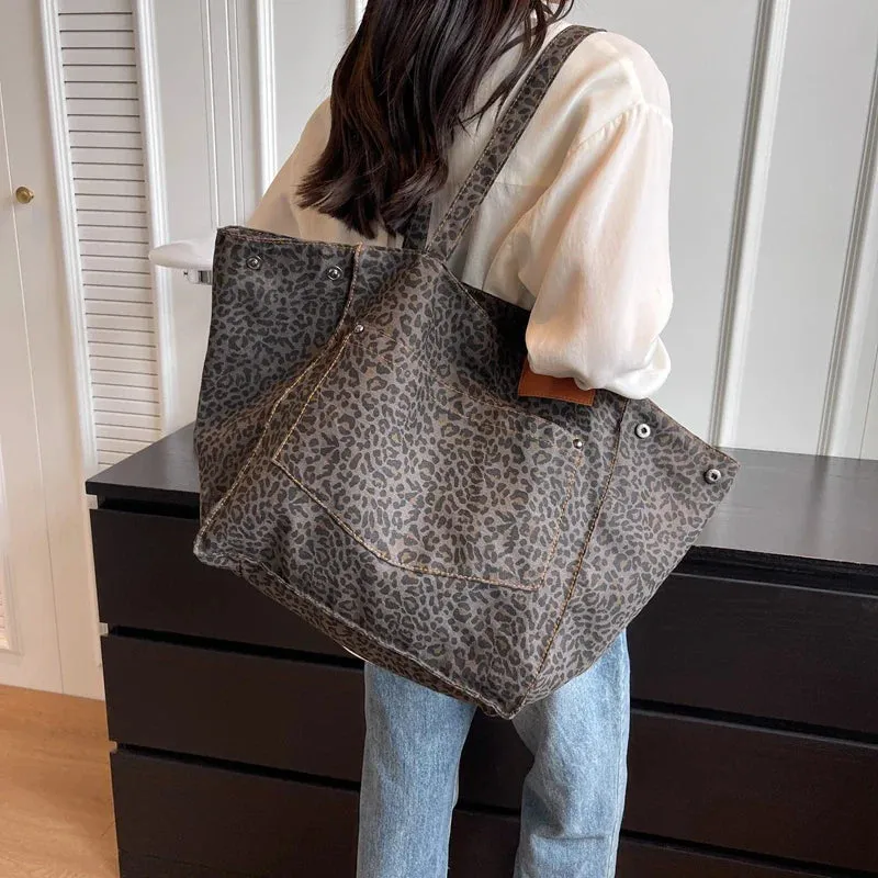 Jumbo Leopard Prints Shoulder Canvas Bags