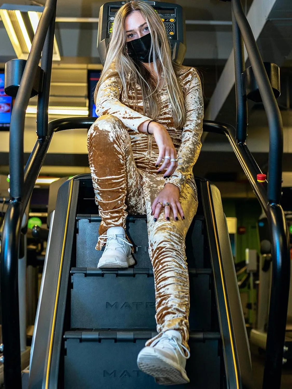KANSOON Track Suits for Women Set 2 Piece Sweatsuits Outfits Velour Ruched Long Sleeve Zip Up Jacket and Pants Sets