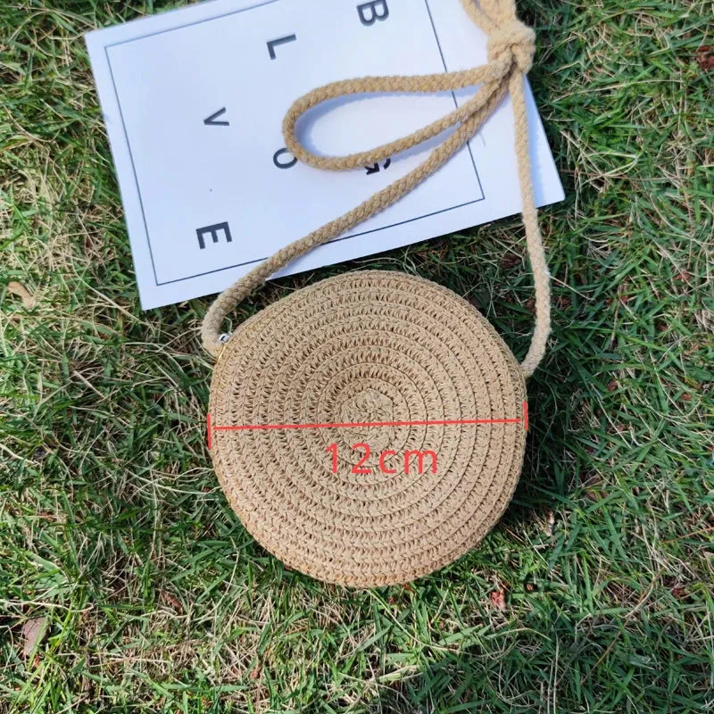 Large Capacity Fringe Straw Shoulder Bag