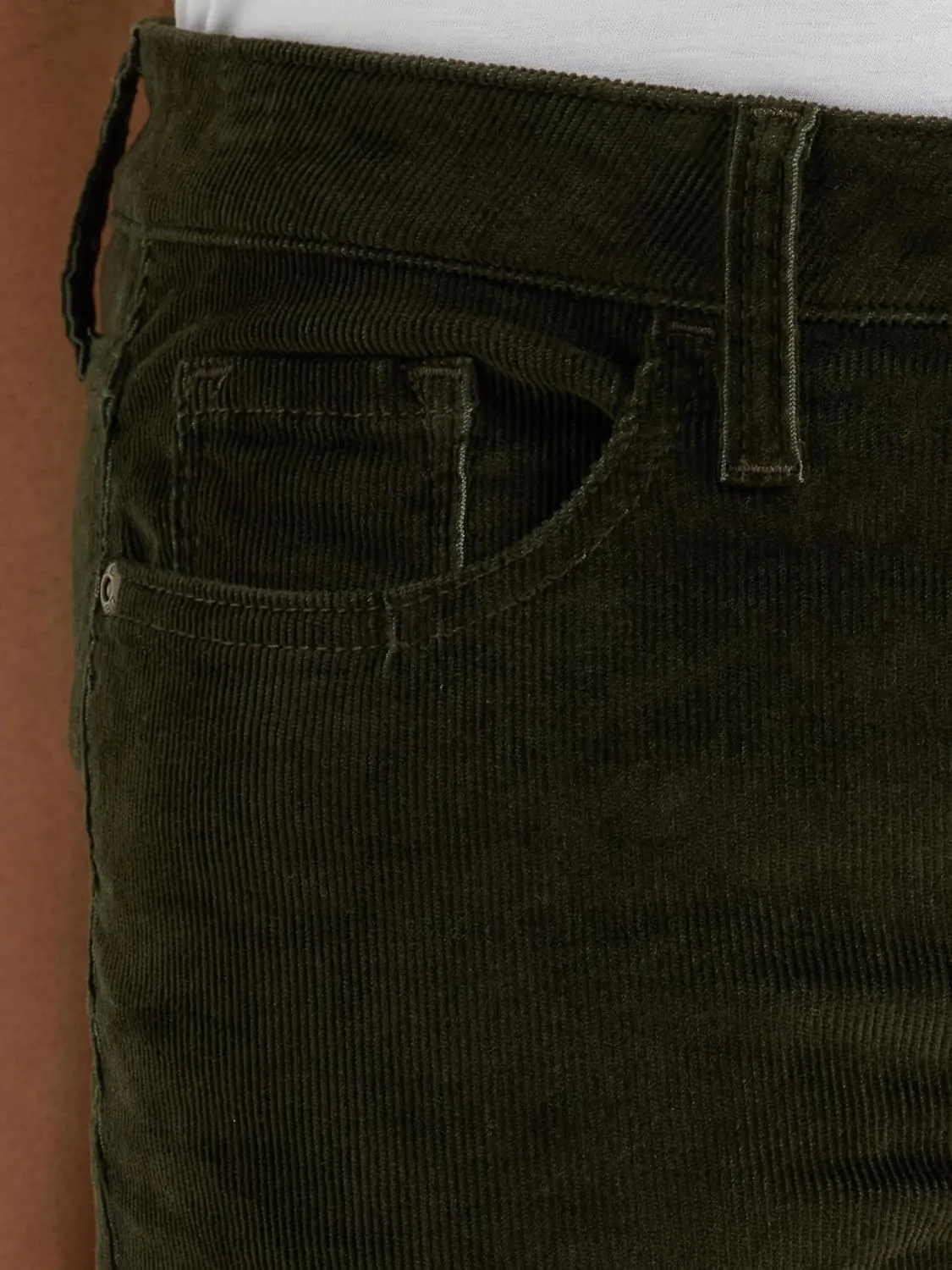 Lee Women's Legendary Mid Rise Straight Leg Jean