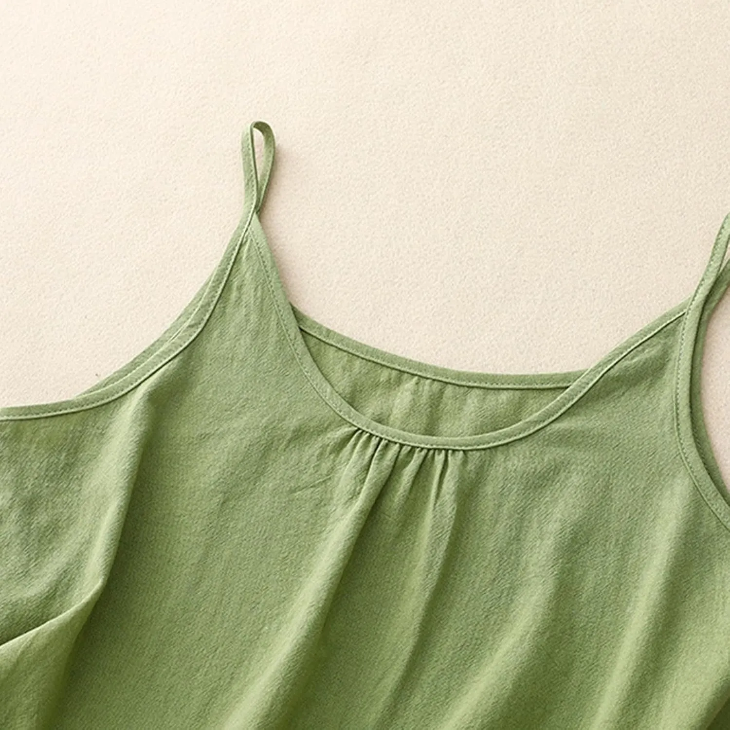 Linen Sleeveless Tops for Women Pleated Spaghetti Strap Tank Tops Women Loose Fit Camisole Summer 2025 Casual Shirts