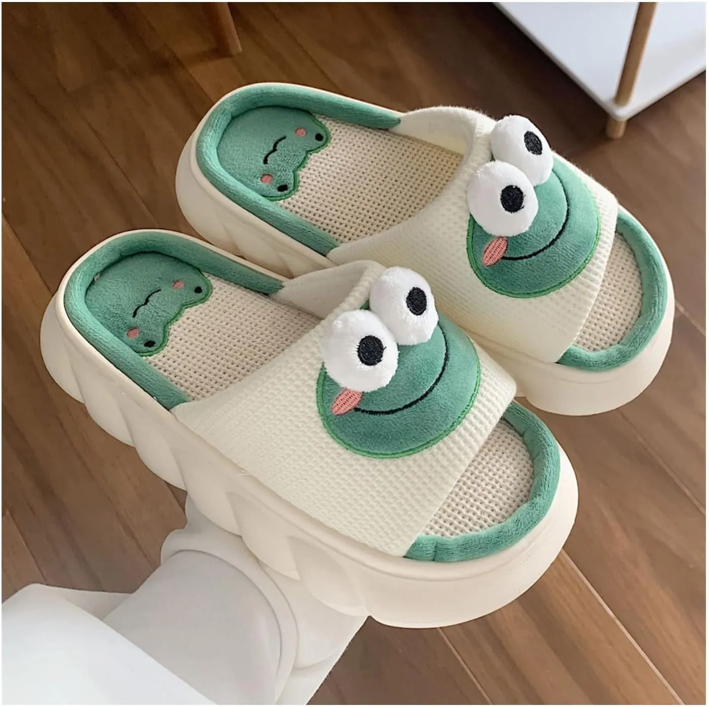 Linen Slippers - Lightweight, Safe and Non-Slip, Breathable, and Fashionable with Soft and Thick Soles for a Comfortable Walk - No Odor
