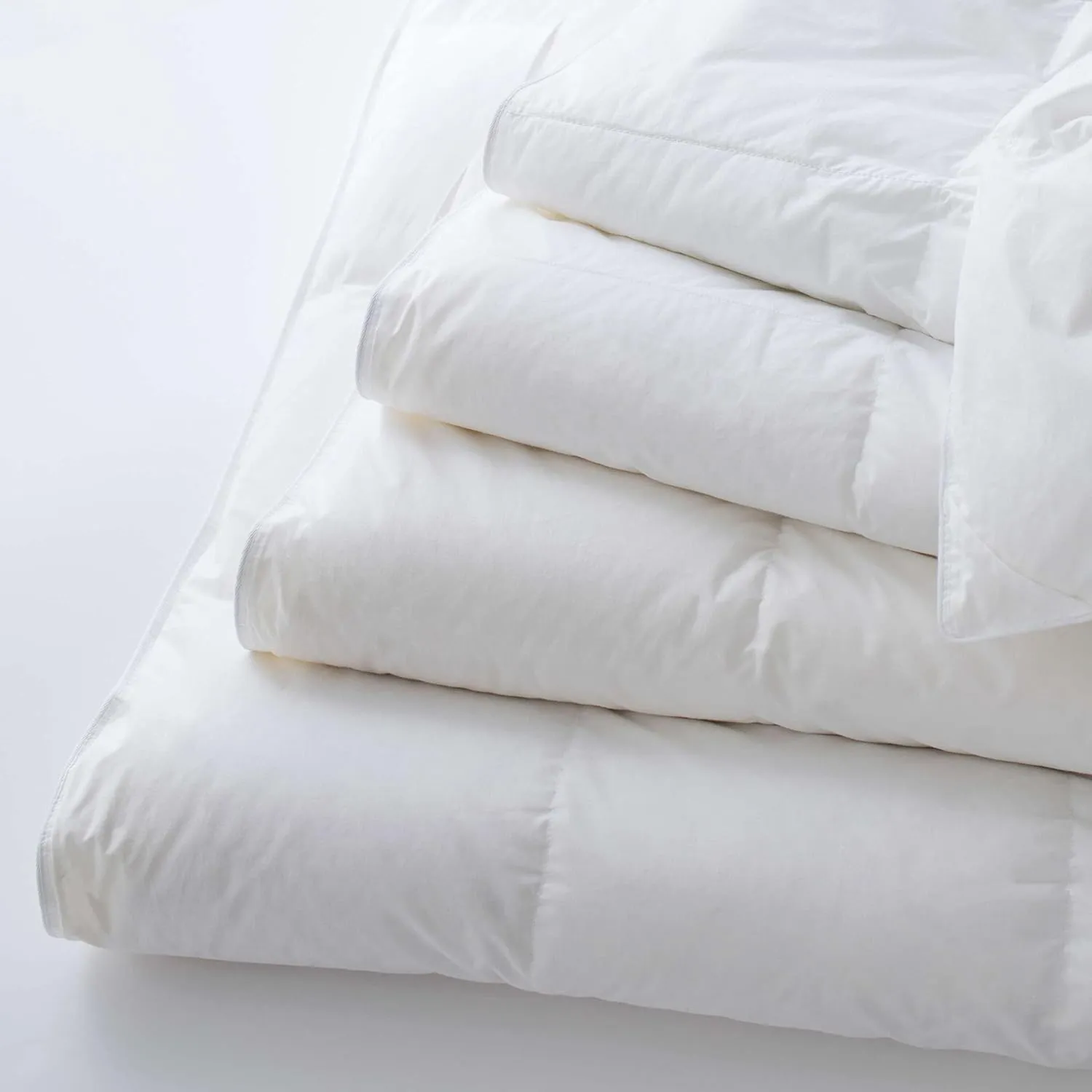 Mantra Down Alternative Duvet Insert, Twin Size, White Solid Pattern