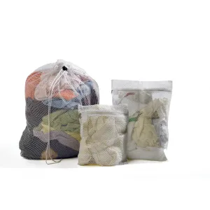 Mesh Laundry Bag In White Drawstring Block Closure