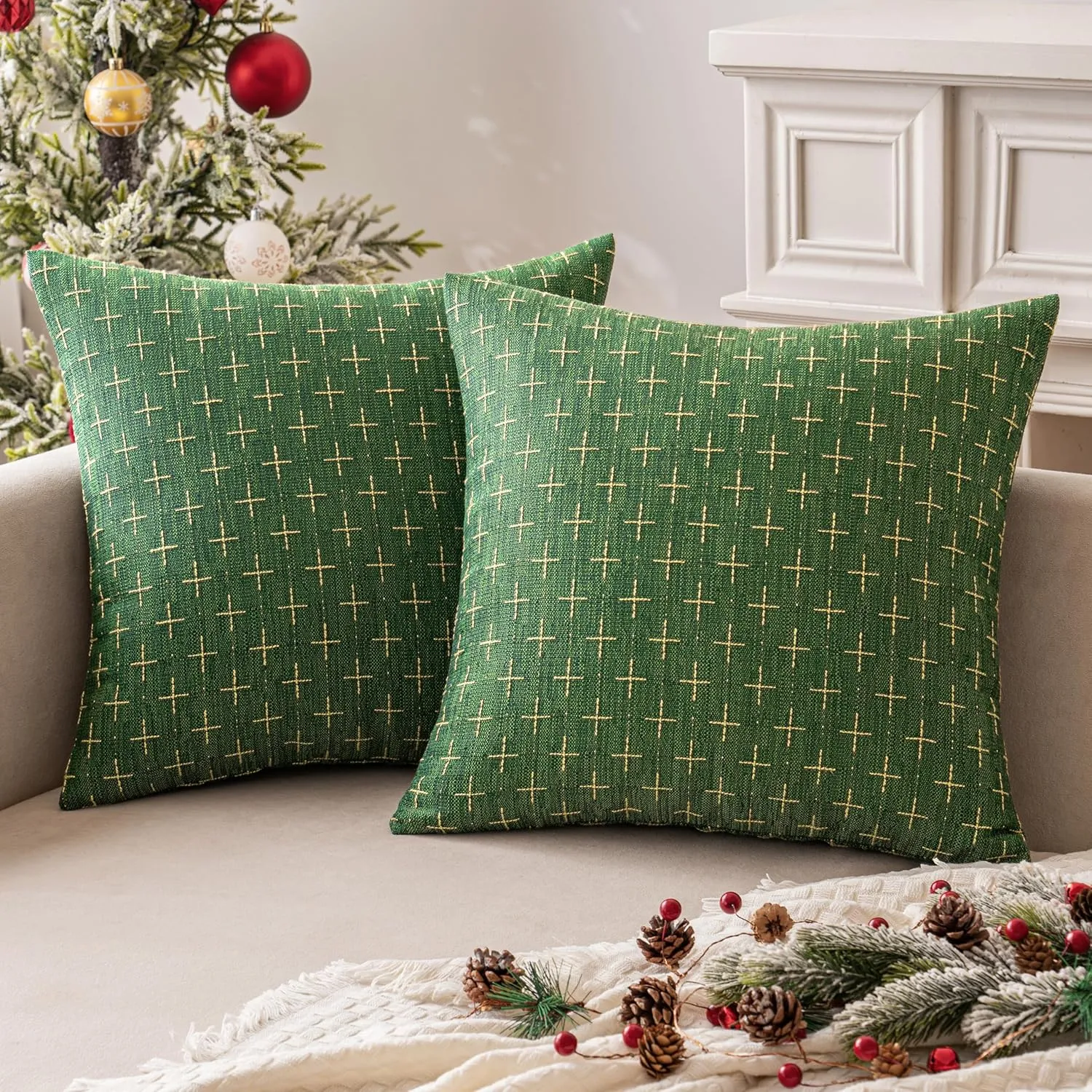 MIULEE Pack of 2 Christmas Decorative Burlap Linen Throw Pillow Covers Modern Farmhouse Pillowcase Rustic Woven Textured Cushion Cover for Sofa Couch Bed 18x18 Inch Army Green