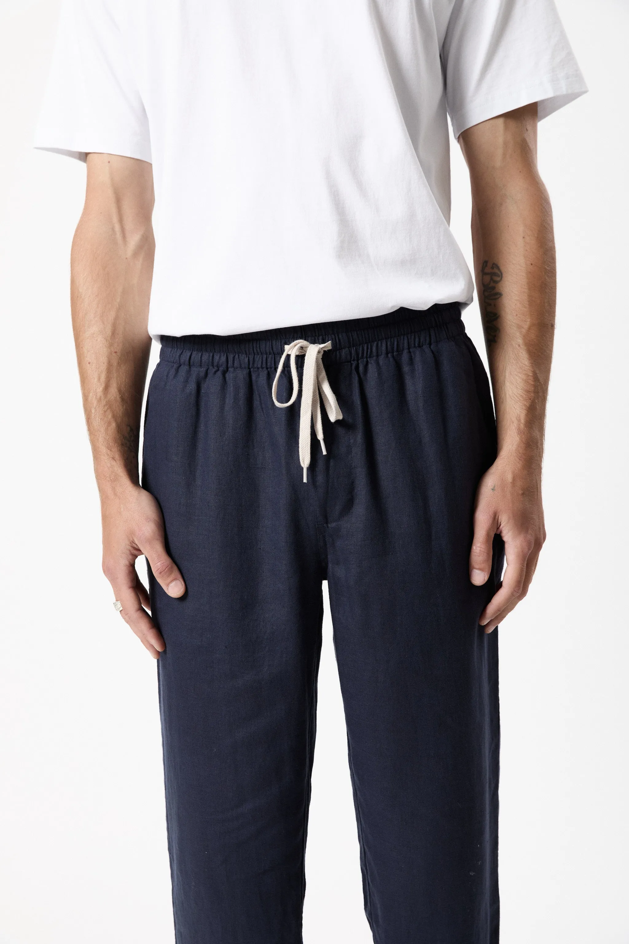 Mr Simple Burbank Linen Pant in Navy