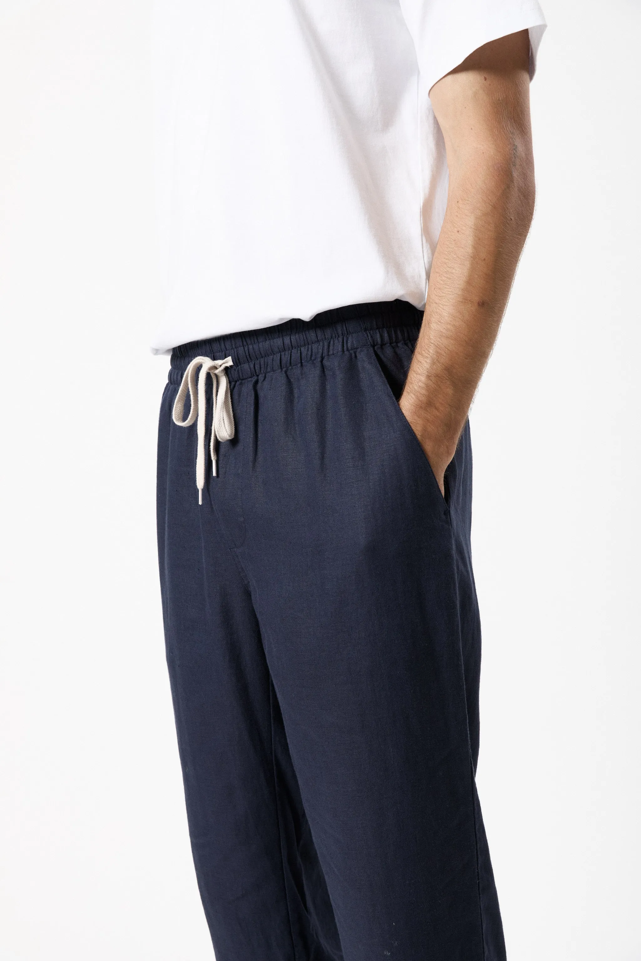 Mr Simple Burbank Linen Pant in Navy