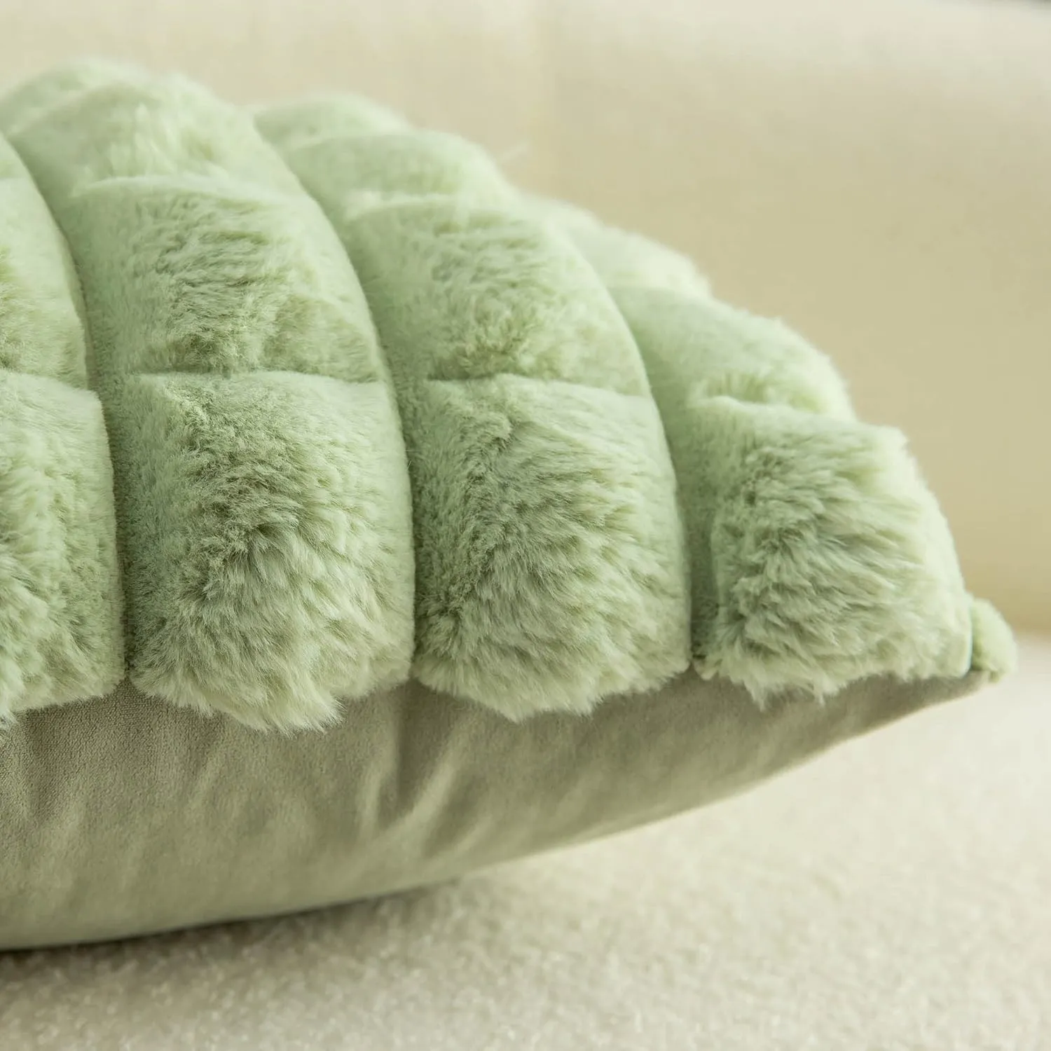 Neelvin Green Faux Fur Cozy Soft Plaid Decorative Throw Pillow Covers 18x18 inch Set of 2,Velvet Pillowcase Cushion Case for Sofa Couch