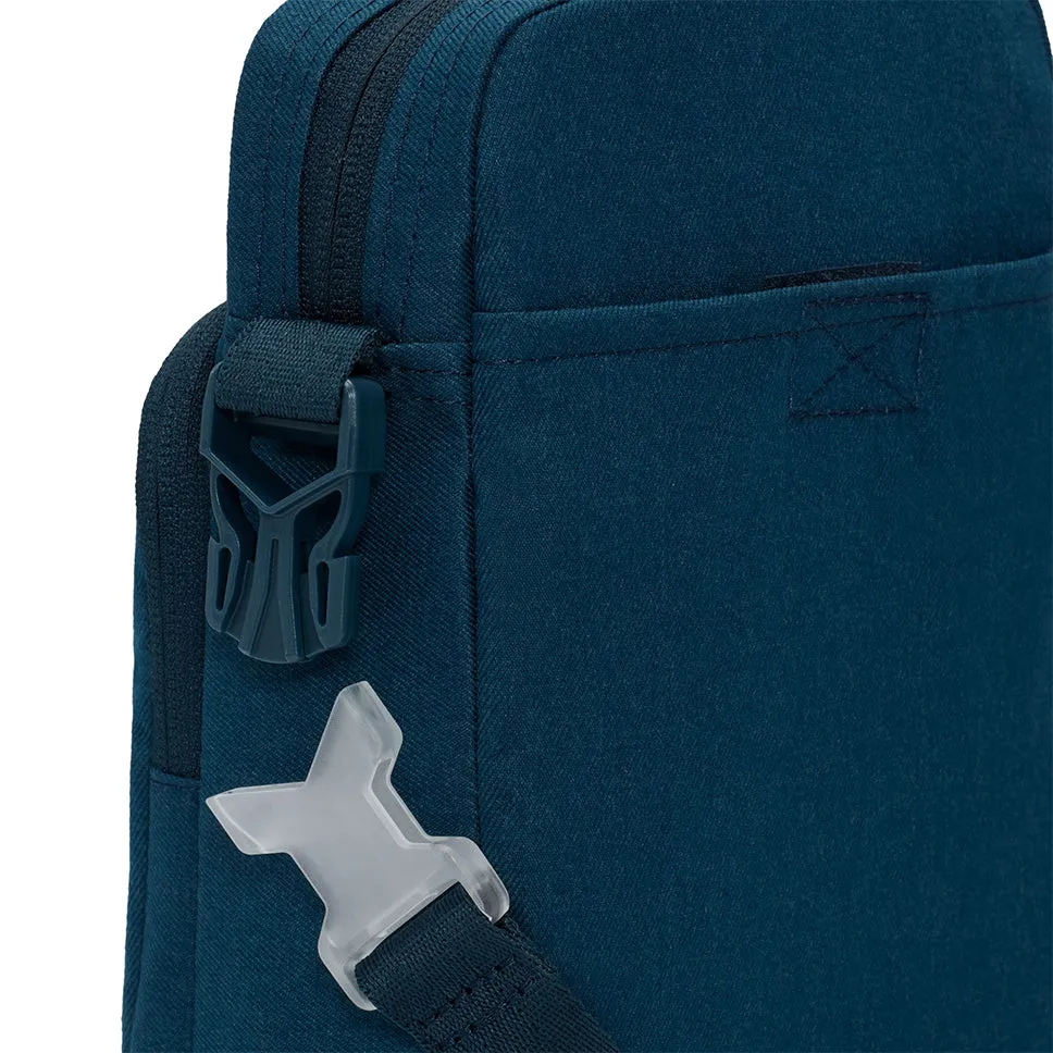 Nike Elemental Premium Crossbody Bag