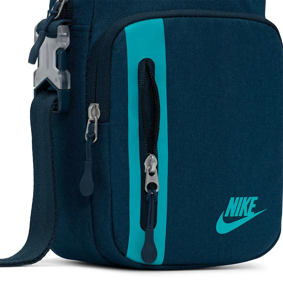Nike Elemental Premium Crossbody Bag