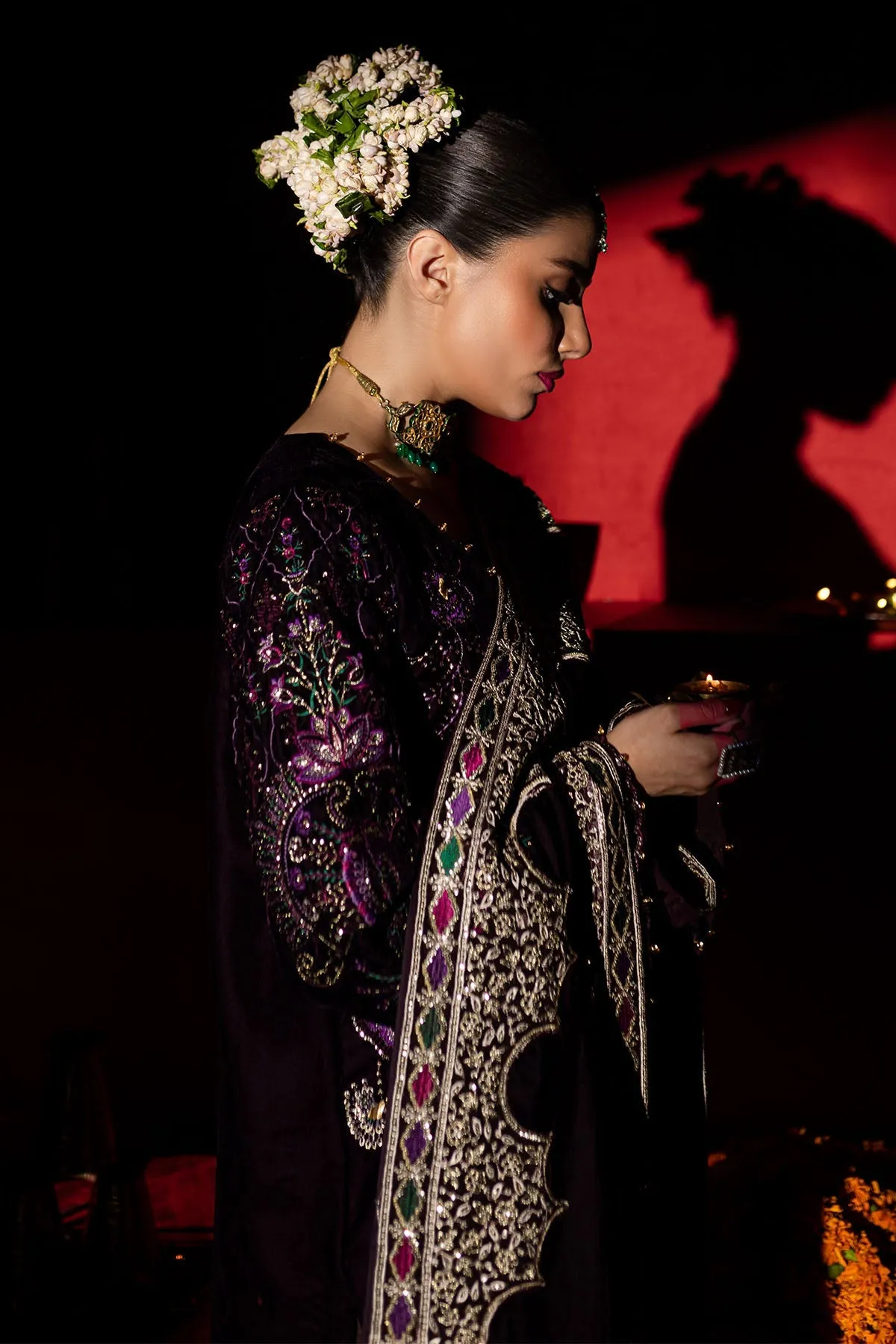 NW-91 | MAYA VELVET | NUREH