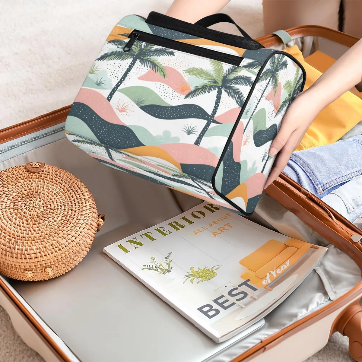 Palm Travel Toiletry Bag for Women Large Capacity Wide-open Makeup Organizer Cosmetic Travel Bags for Toiletries, Tropical Plants Coconut Tree