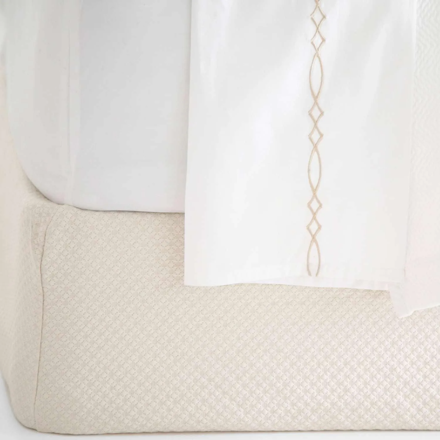 Petite Trellis Ivory Matelasse Box Spring Cover, King Size, Ivory Solid Pattern