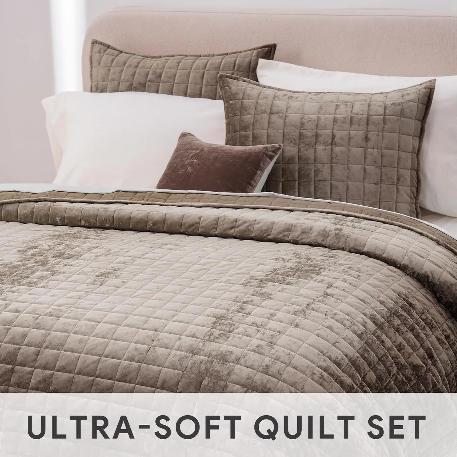 RECYCO Luxury Velvet Quilt Set King Size Bedding Sets, Ultra Soft Velvet Comforter Set, Lightweight Channel Box Stitch Oversized Bedspread Coverlet for All Season, with 2 Shams, Mocha Brown