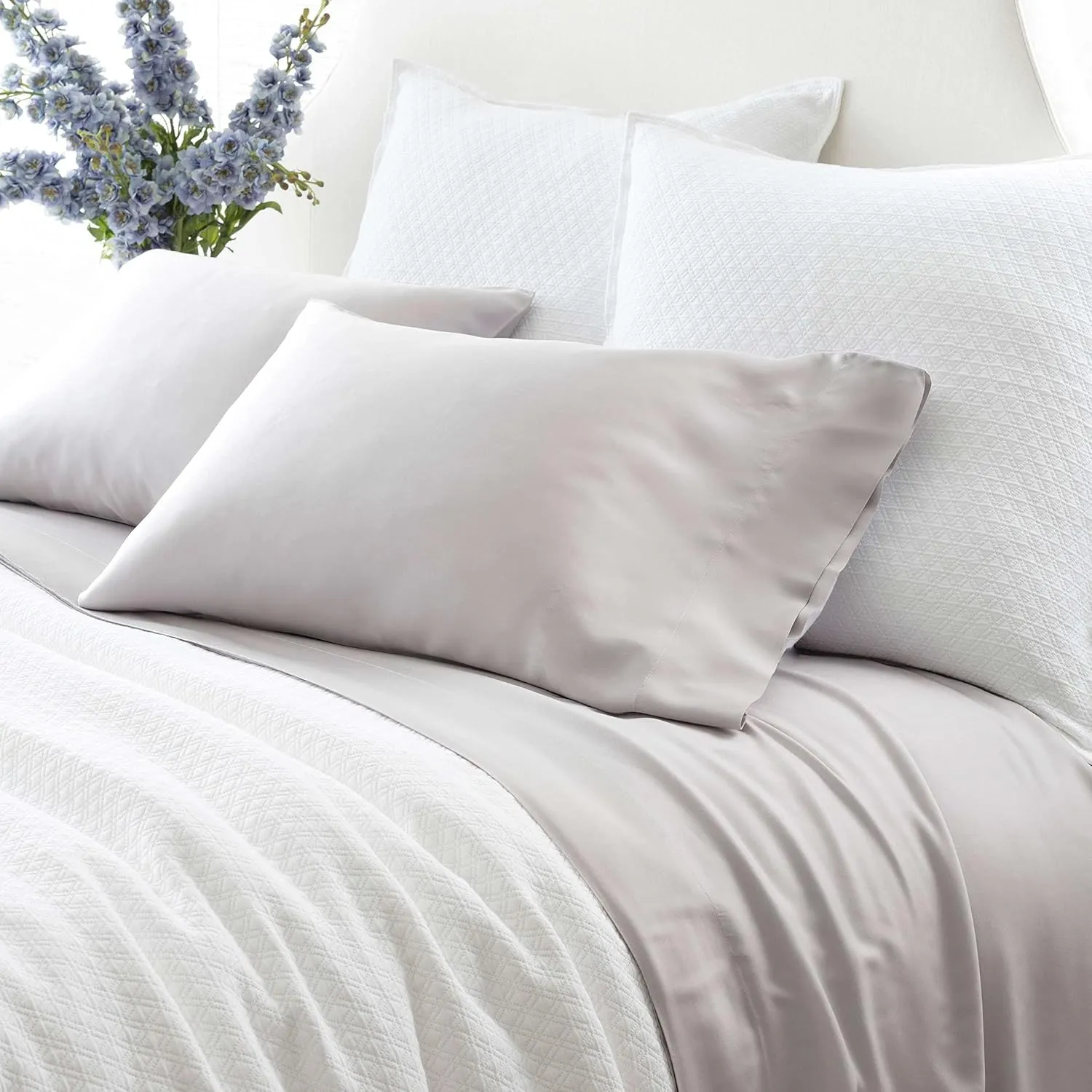 Silken Solid Grey Sheet Set, King Size, Grey Solid Pattern