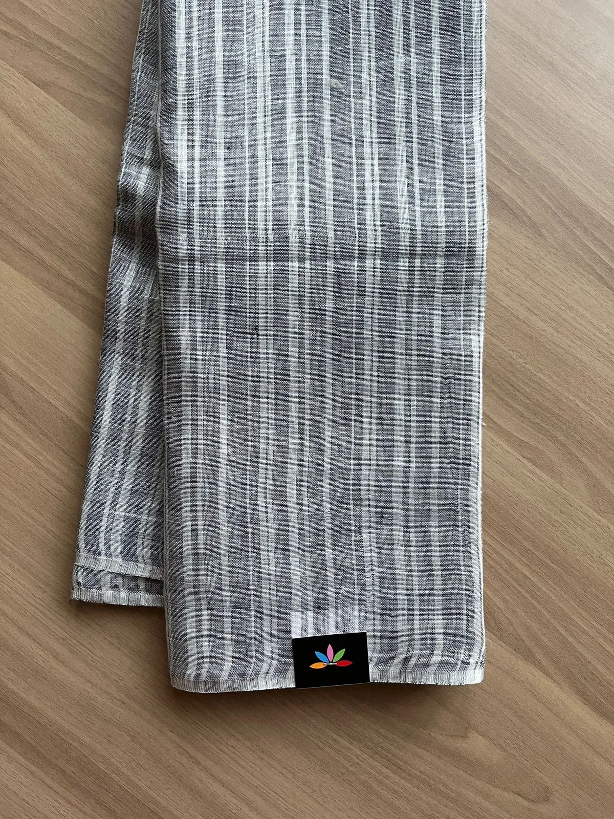 Simple Linen Saree -15554