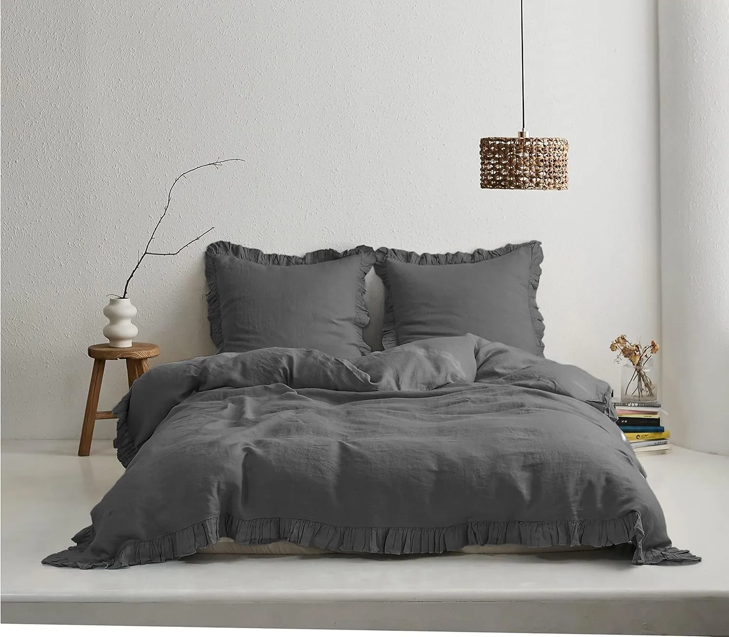 Simple&Opulence 100% Linen Duvet Cover Set, 3 PCS Natural French Flax Dark Grey Ruffle Duvet Cover Queen Size, Breathable Comfy Linen Bedding Comforter Cover with 2 Pillowcases (Dark Grey, 88" X 92")
