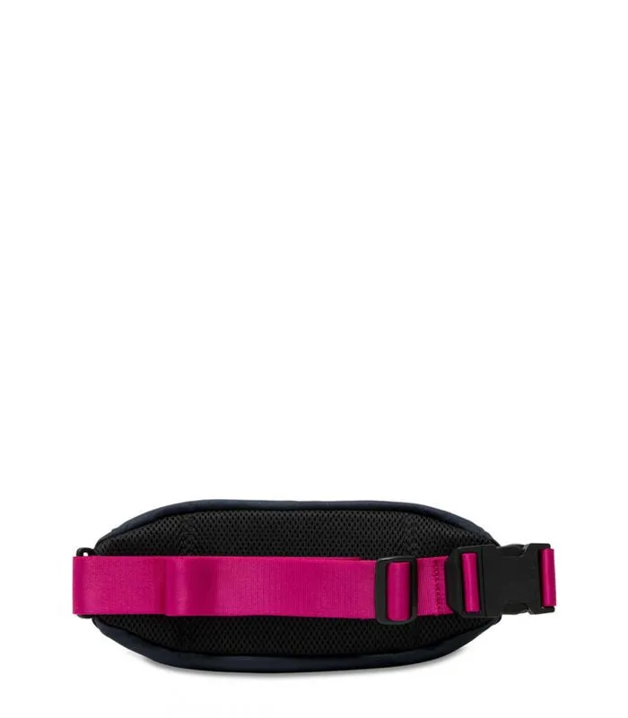 Slacker Chest Pack