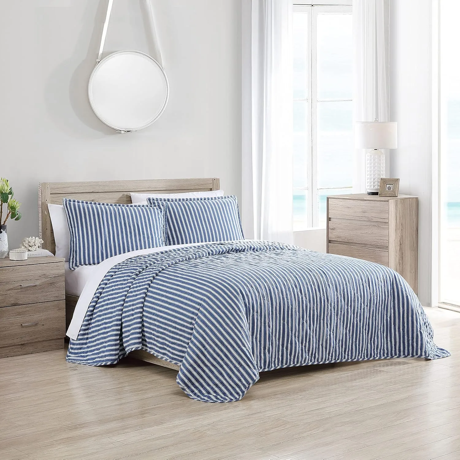 Stone Cottage - Twin Quilt Set, Reversible Cotton Bedding with Matching Sham, Ideal Bedding Set (Willow Way Indigo, Twin)