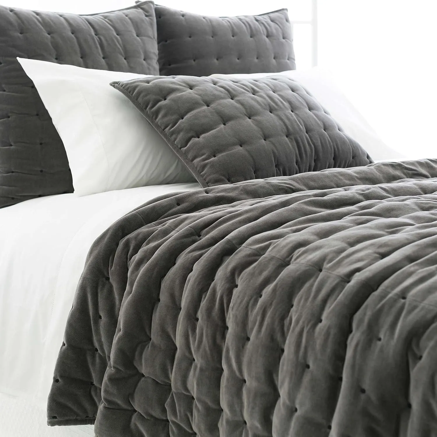 Vienna Velvet Shale Quilt, King Size, Grey Solid Pattern