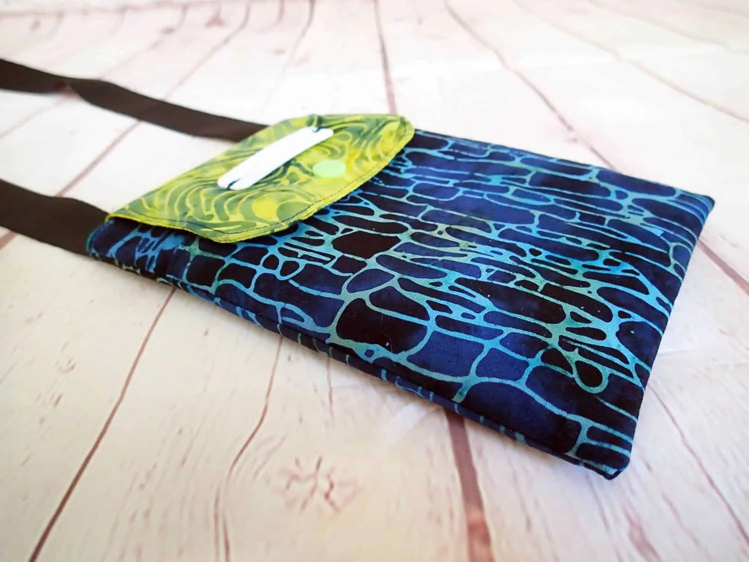 Walkies (Doggie) Crossbody Bag