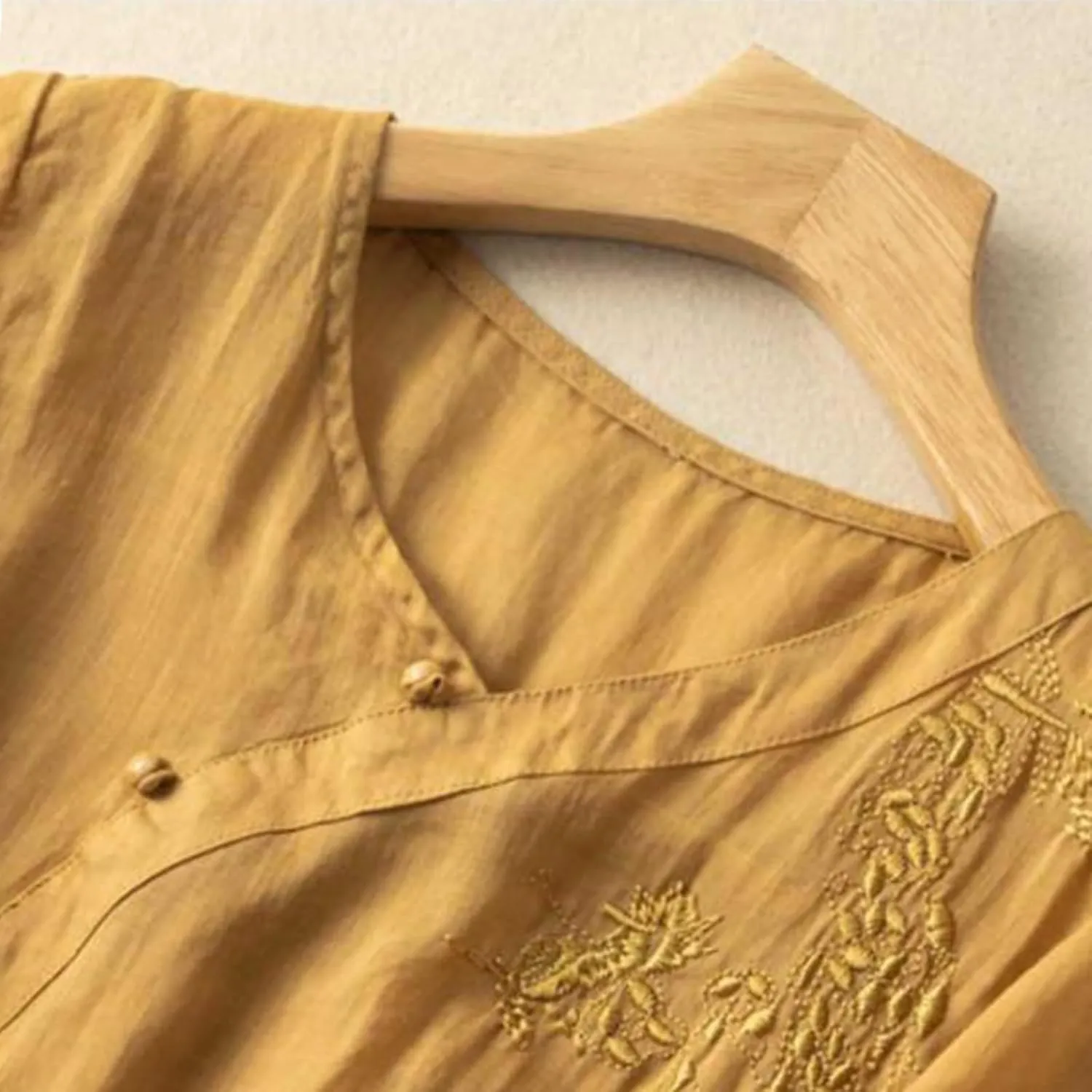 Womens 3/4 Sleeve V Neck T Shirt Simple Solid Color Embroidered Blouses Shirts Loose Casual Cotton Linen Tops
