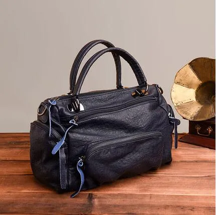 Women's Leather Tote Collection Winter 2019 - GENUINE