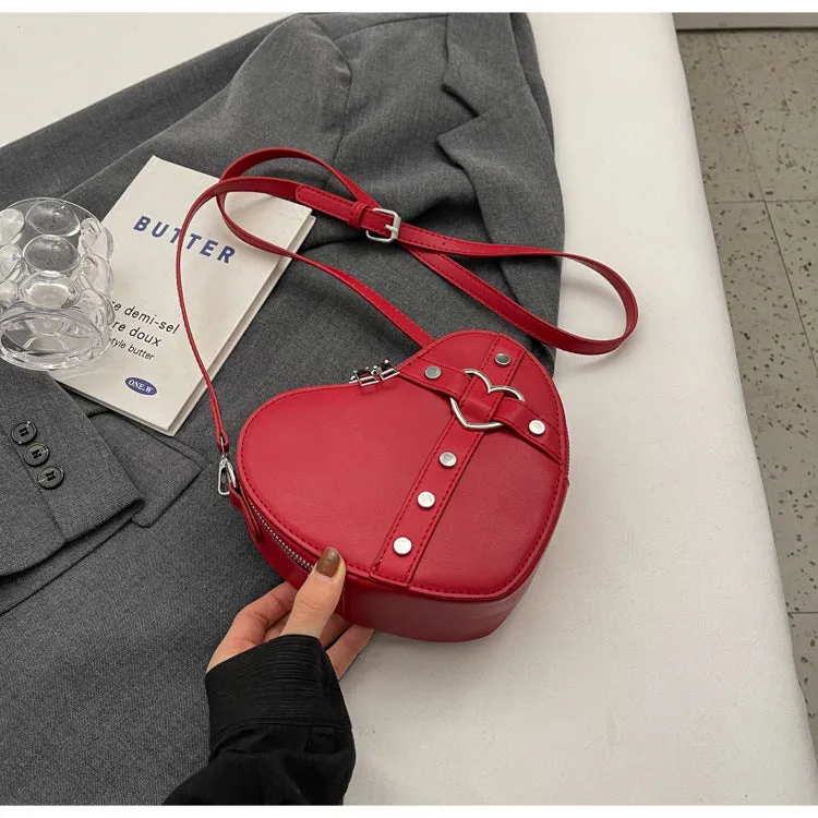 Women's Unique Niche Popular Rivet Western Style Shoulder Bags