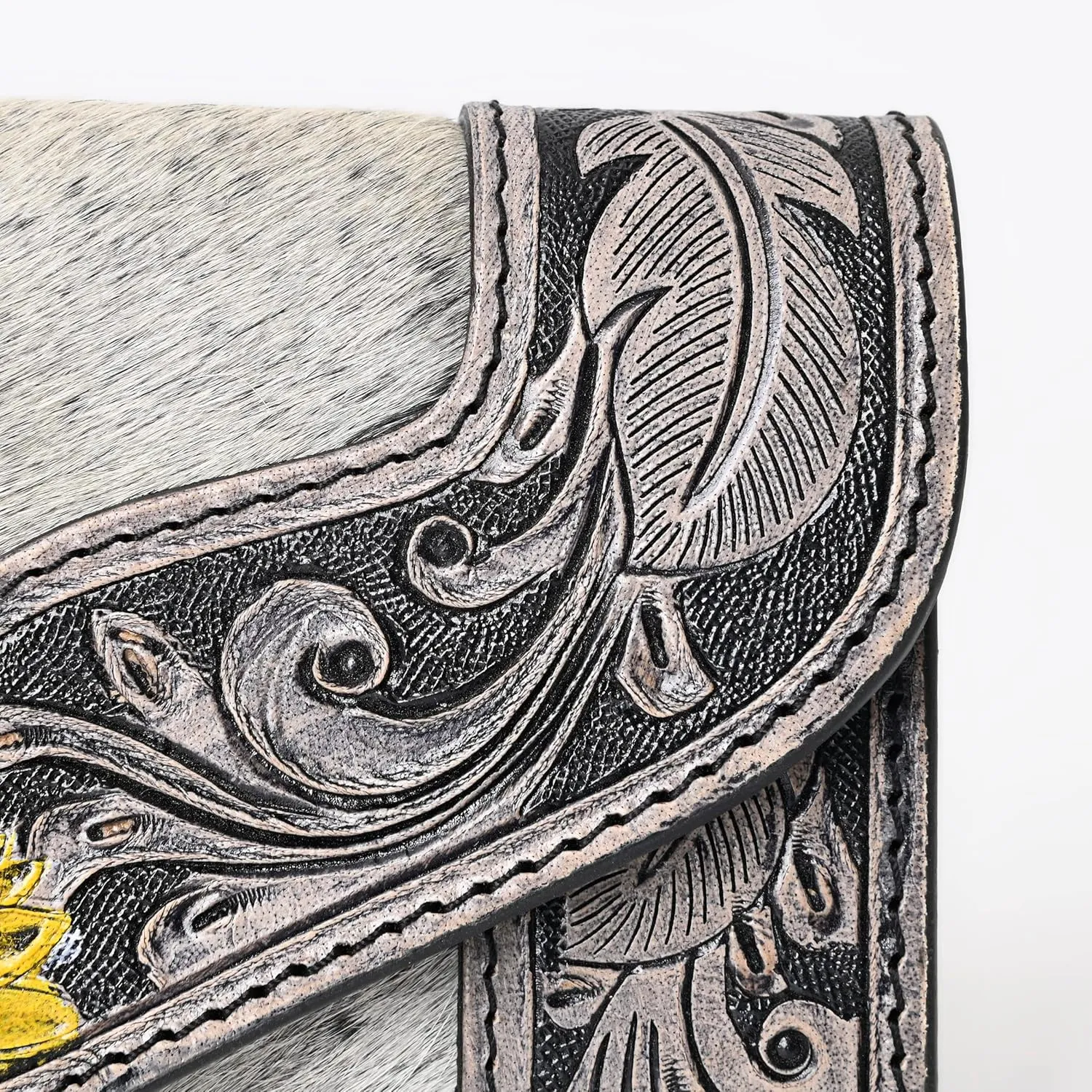 Women's Western Leather Rustic Rose Boohoo Buckaroo Trifold Handmade Hand Wallet - Stylish and Functional Cowhide Clutch